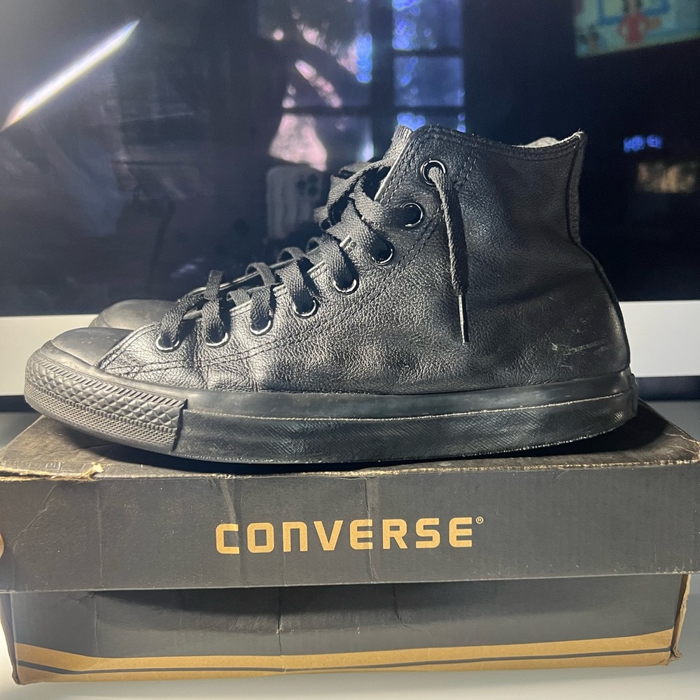 Converse All Star Black Leather High-Tops - Men’s 8/Womens 10 - Picture 4 of 5